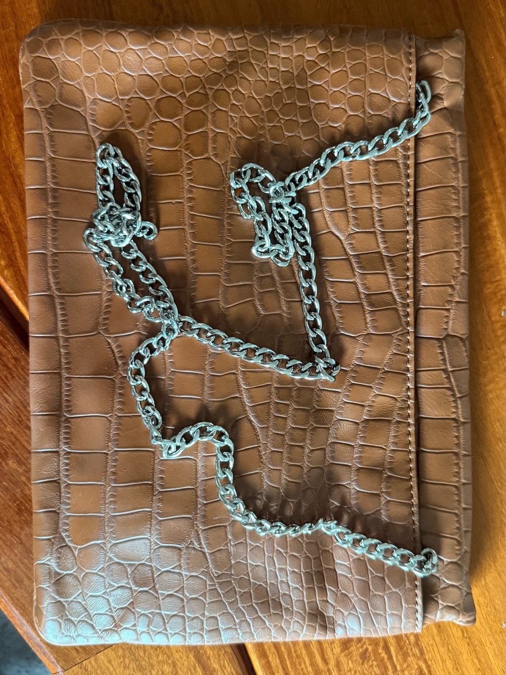 Michael Kors Brown Croc Embossed Chain Shoulder Clutch - Picture 5 of 9